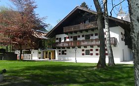 Schloss Prielau Hotel & Restaurants